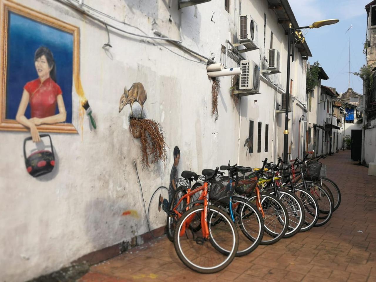 Monkey Motel Cafe Malacca Exteriör bild